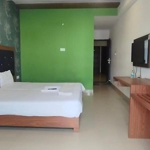 Hotel Admire Suite
